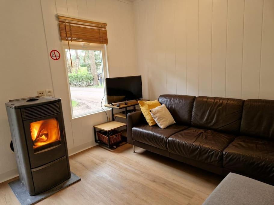 3 Bedroom Chalet On Camping Gt Бален Экстерьер фото