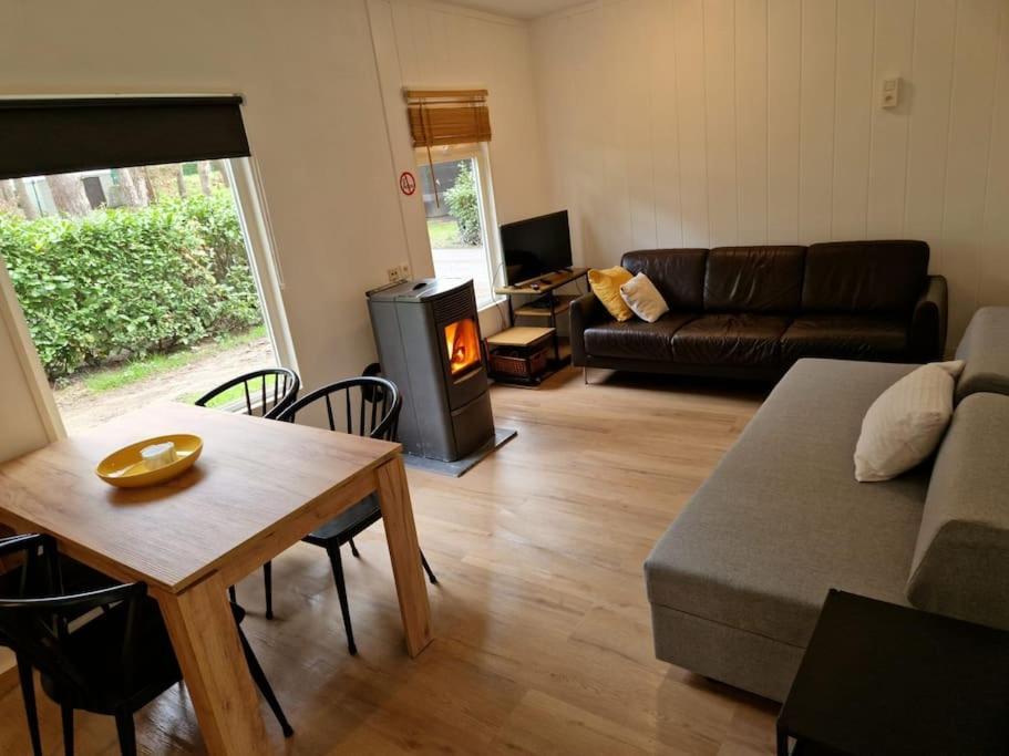 3 Bedroom Chalet On Camping Gt Бален Экстерьер фото